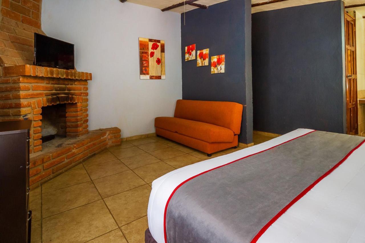 Hotel Hacienda Coyotes Zapotlanejo Εξωτερικό φωτογραφία