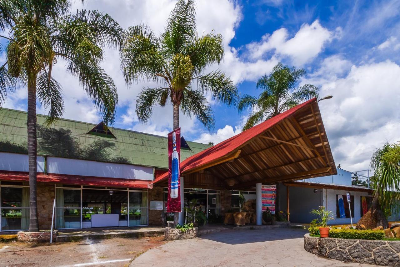 Hotel Hacienda Coyotes Zapotlanejo Εξωτερικό φωτογραφία