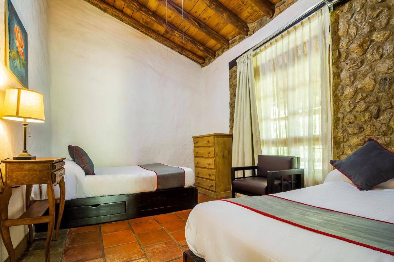 Hotel Hacienda Coyotes Zapotlanejo Εξωτερικό φωτογραφία