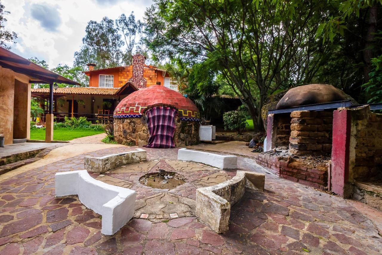 Hotel Hacienda Coyotes Zapotlanejo Εξωτερικό φωτογραφία